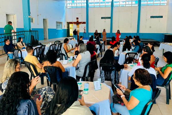 Dia do Secretário Escolar é celebrado com evento especial em Santo Antônio do Descoberto